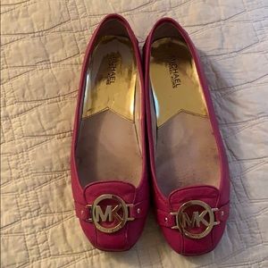 Michael kors size 8 Lillie flat